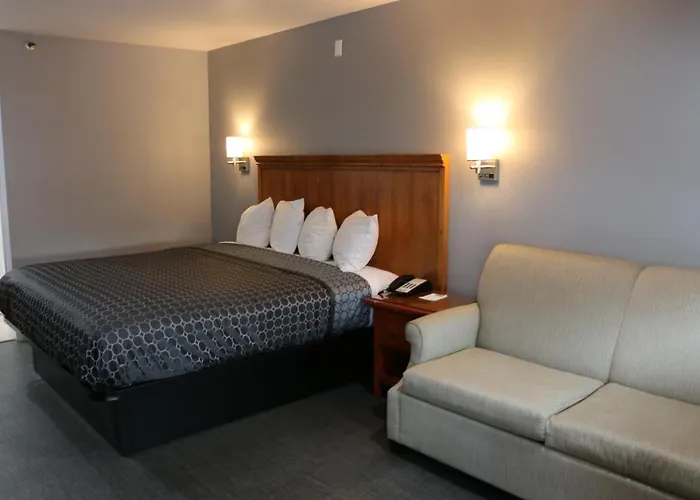 Grand Park inn