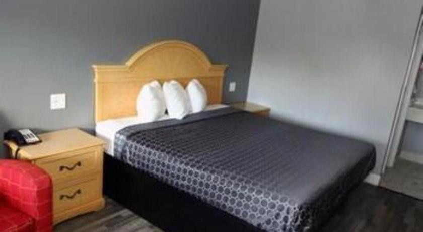 Hotel Grand Park Baldwin Park