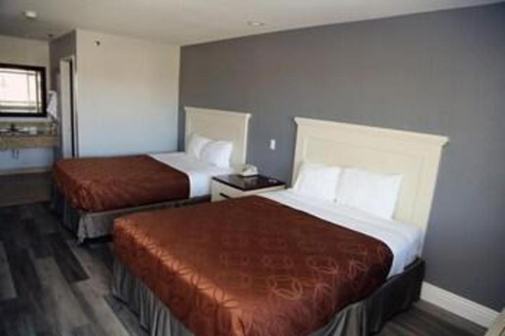 Hotel Grand Park Baldwin Park